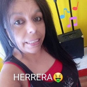 Meet your Posher, Eva